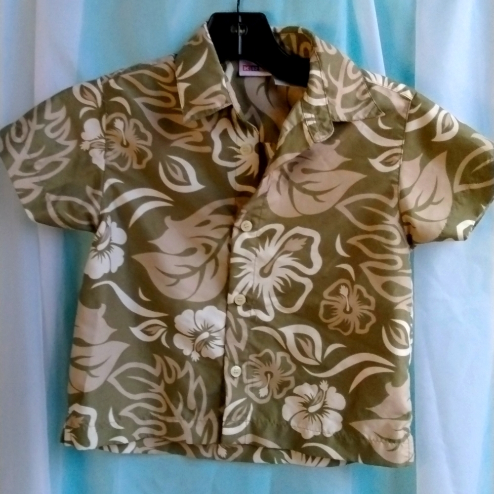 4S12.  Kru button up (boys)